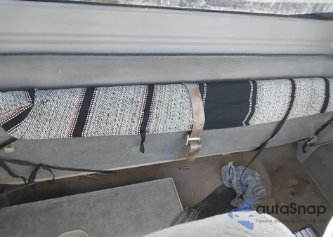 1994 Chevrolet Gmt-400 C1500 z USA, uszkodzony, nr VIN 2GCEC19K3R1250843